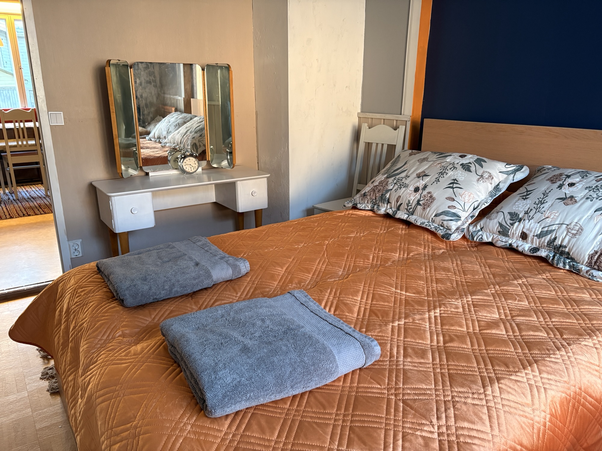 img_8897.jpg Makuuhuone